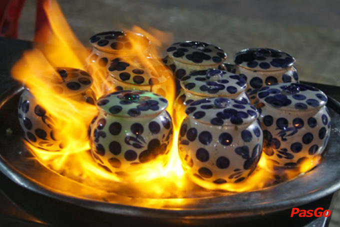 The Authentic Hoian Restaurant Cafe Lê Thanh Nghị 14