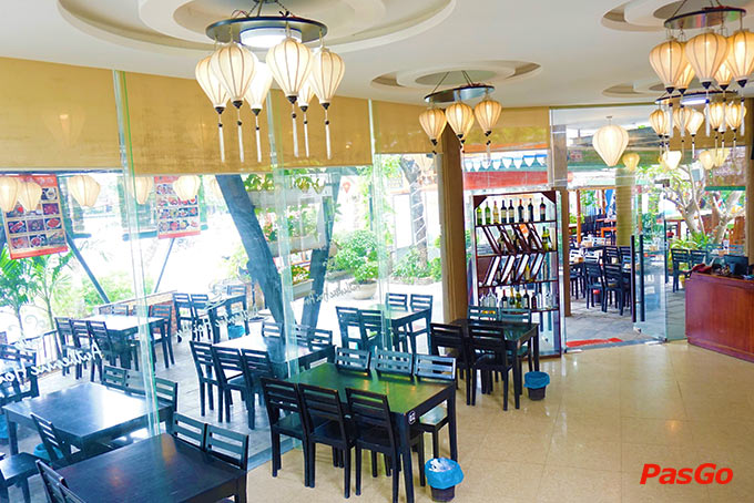 The Authentic Hoian Restaurant Cafe Lê Thanh Nghị 17