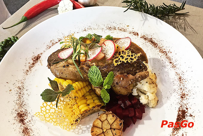 Nhà hàng The Salmon Restaurant Hoàng văn Thụ 13