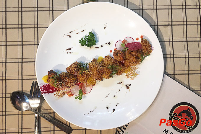 Nhà hàng The Salmon Restaurant Hoàng văn Thụ 5