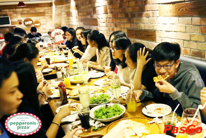 Top những nhà hàng tổ chức liên hoan cuối năm học lý tưởng ở Hà Nội 31