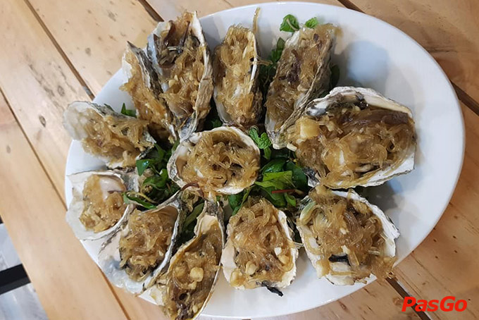 Nhà hàng Tôm Càng Xanh Nguyễn Văn Thoại  6