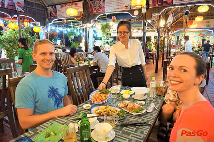 Nhà hàng Tre Việt Hồ Nghinh 20