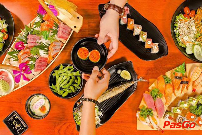 Nhà hàng Uchi Sushi đường 45 1