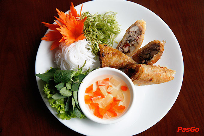 Nhà hàng Việt Phan Chu Trinh 7