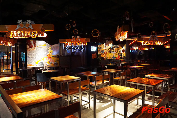 Nhà hàng Vuvuzela Lotte Mart 2