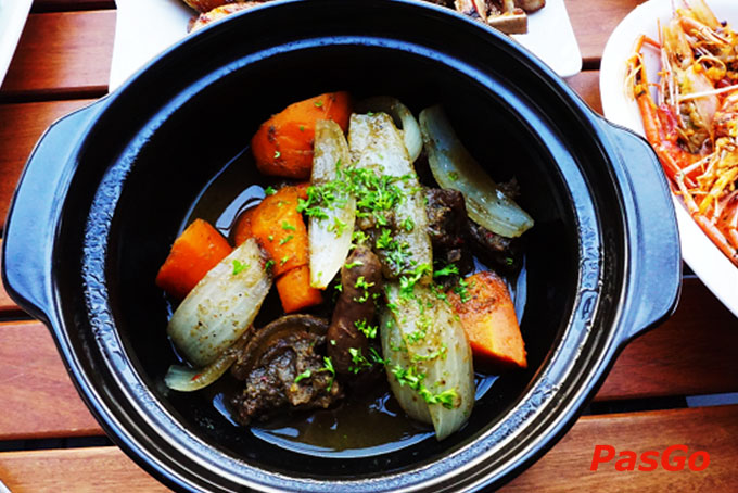 Nhà hàng Vuvuzela Lotte Mart 7