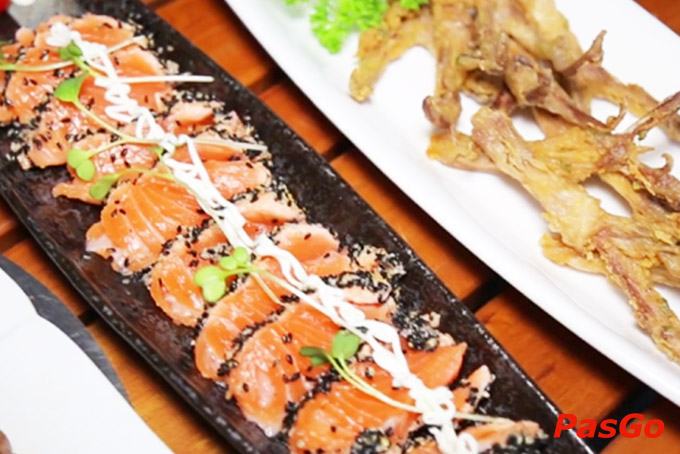 Nhà hàng Vuvuzela Nguyễn Bỉnh Khiêm  10