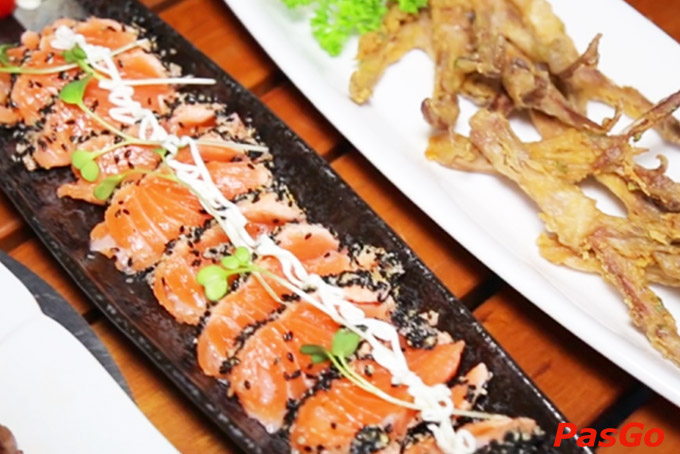 Nhà hàng Vuvuzela Zen Plaza 10