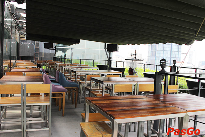 Nhà hàng Vuvuzela Zen Plaza 5