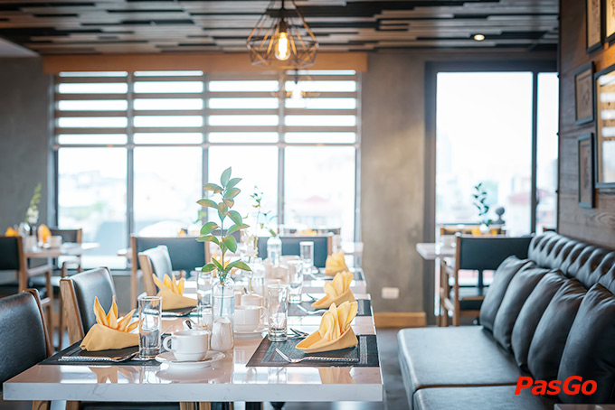 Red Bean Trendy Restaurant – Nguyễn Quang Bích 21