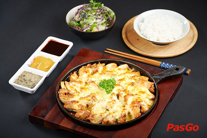 Nhà hàng Ssal Chicken Hoa Lan – Dư vị gà giòn Hàn Quốc 10