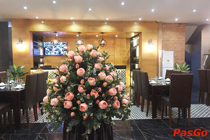 Thác Bạc – Thế Giới Hải Sản và Cá Tố Hữu 15