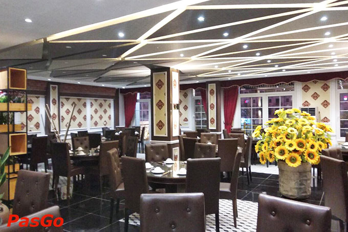 Thác Bạc – Thế Giới Hải Sản và Cá Tố Hữu 16