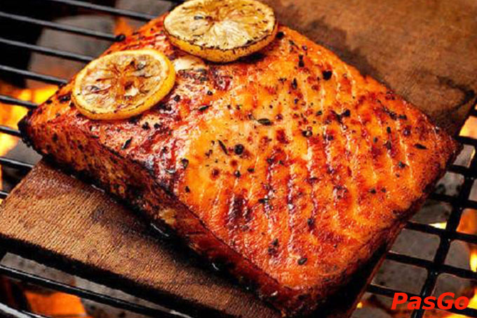 Thác Bạc – Thế Giới Hải Sản và Cá Tố Hữu 2