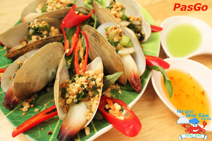 Thác Bạc – Thế Giới Hải Sản và Cá Tố Hữu 4