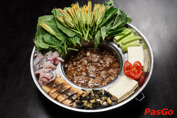 Nhà hàng Vườn Quê Trần Quốc Toản 7