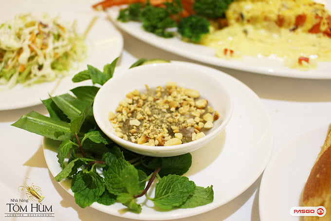 Nhà hàng Tôm Hùm 168 Nguyễn Khánh Toàn 19