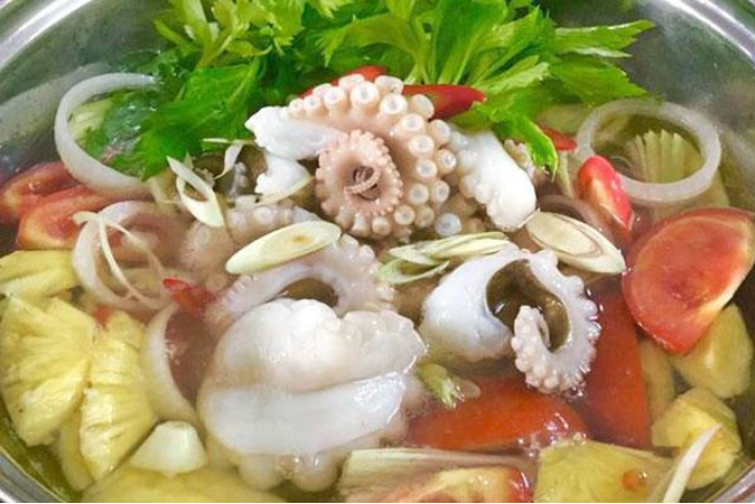 thành phẩm bạch tuộc nhúng giấm