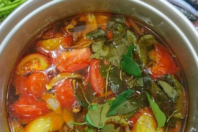 nấu nước lẩu cá kèo lá giang