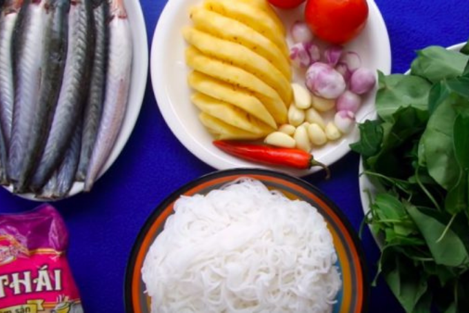 Nguyên liệu nấu lẩu cá kèo lá giang