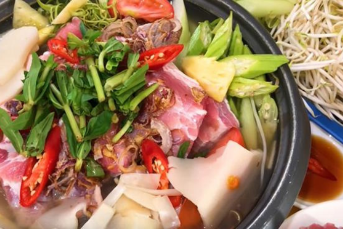 thành phẩm món lẩu cá lăng măng chua