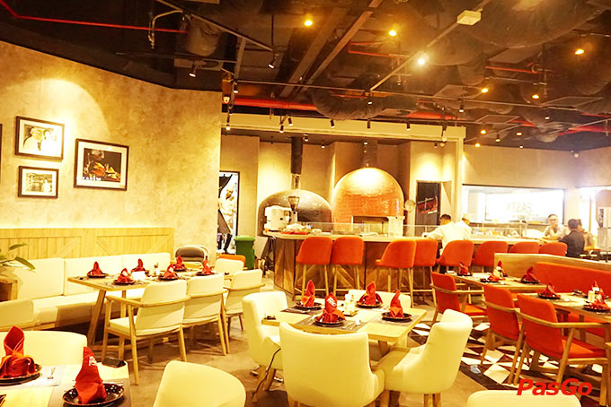 Capricciosa - Landmark 81-14