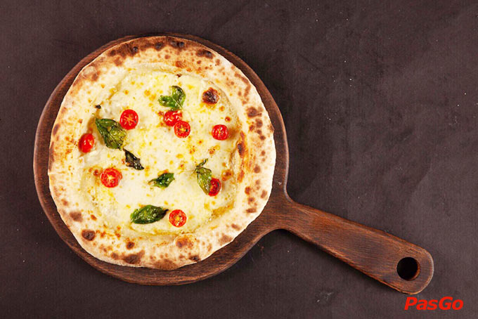 Capricciosa - Landmark 81-1