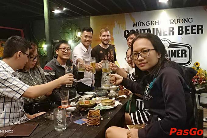 nhà hàng Container Beer Phạm Hữu Kính 6