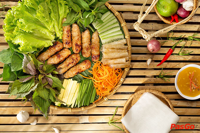 Nhà hàng Gánh Nguyễn Đức Cảnh 2