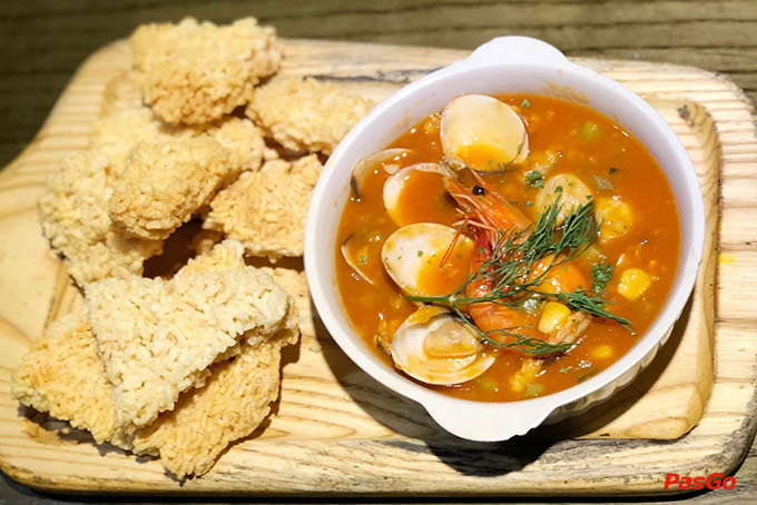 Nhà hàng Gia đình BB Bùi Thị Xuân 10