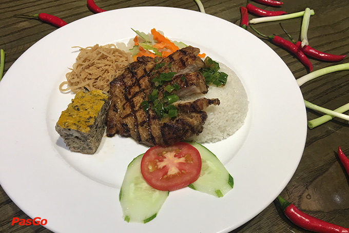 Nhà hàng Gia đình BB Bùi Thị Xuân 11