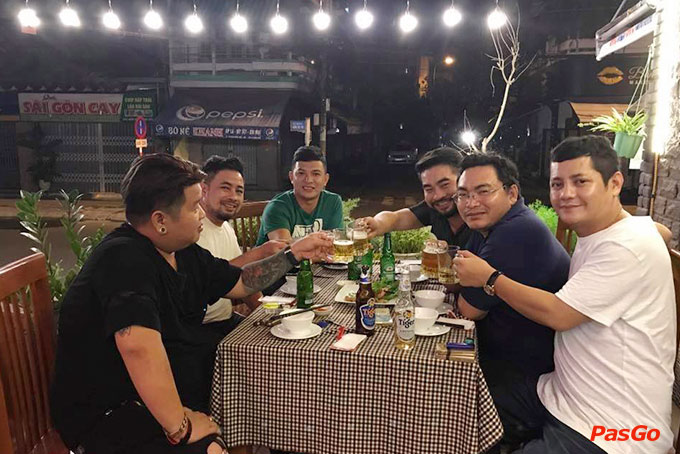 Nhà hàng Giang Bia Tô Hoàng Văn Thụ 23