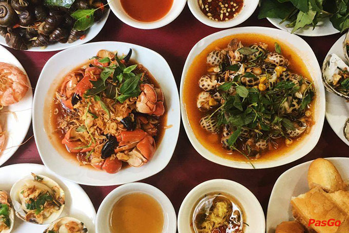 Quán Hải Sản Tươi Sống Ốc Vũ Núi Thành 1