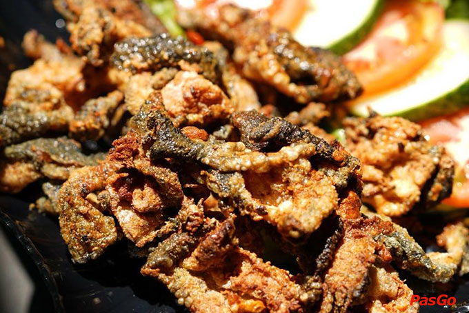 Quán Hải Sản Tươi Sống Ốc Vũ Núi Thành 17