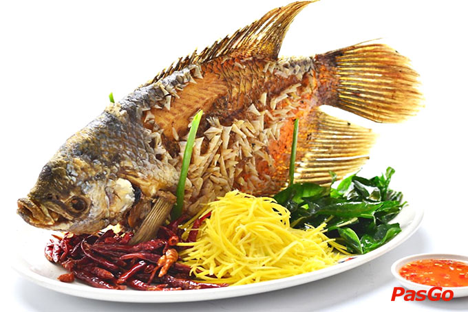 Nhà hàng Hoa Phố Quán Bến Vân Đồn 13