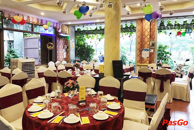 Nhà hàng Hoa Phố Quán Bến Vân Đồn 2