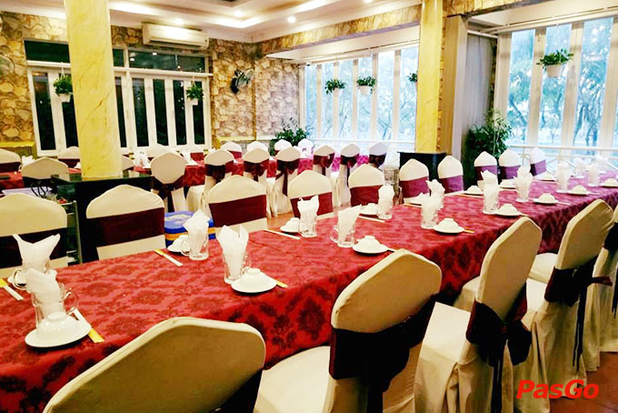 Nhà hàng Hoa Phố Quán Bến Vân Đồn 3