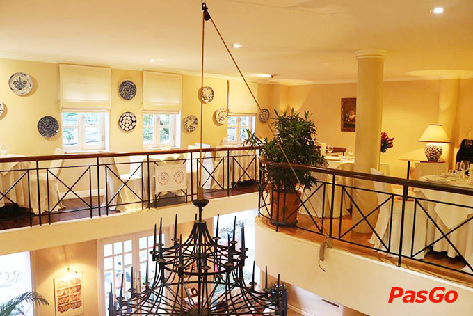 nhà hàng Le Bordeaux Đường D2 12