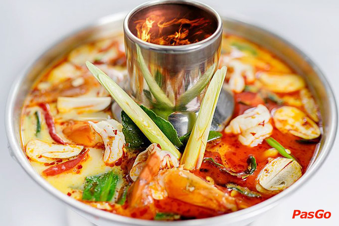 MP Thai Seafood Restaurant Phạm Văn Đồng 11