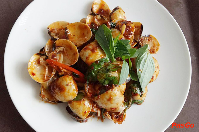 MP Thai Seafood Restaurant Phạm Văn Đồng 9