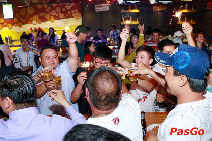Nhà hàng Mahalo Beer Club Trương Vĩnh Ký 1