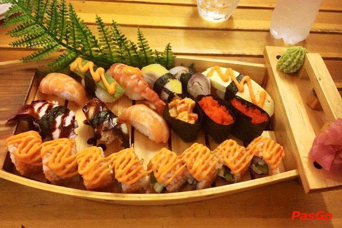 Nhà hàng Michi Sushi Nguyễn Văn Linh 4