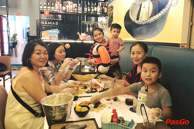Namas Seafood Restaurant Bar Lý Tự Trọng 16