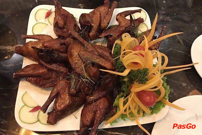 Nhà hàng Tấm Cám Giang Văn Minh 3