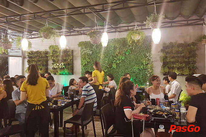 Nhà hàng Việt Food Hồ Nghinh 13