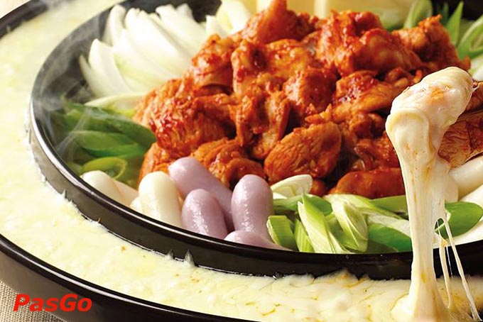 Nhà hàng Yoogane Chicken Galbi Aeon Mall Bình Tân 3