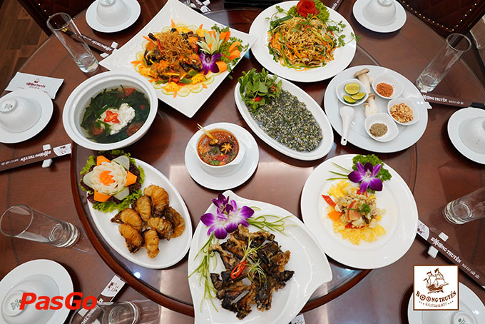 Nhà hàng Boong Thuyền Xuân La 1