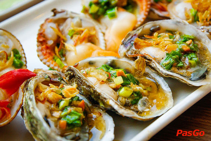 Nhà hàng Đủng Đỉnh Nguyễn Văn Thoại 2