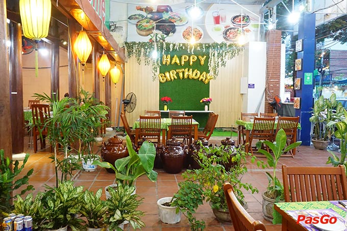 Nhà hàng Đủng Đỉnh Nguyễn Văn Thoại 7